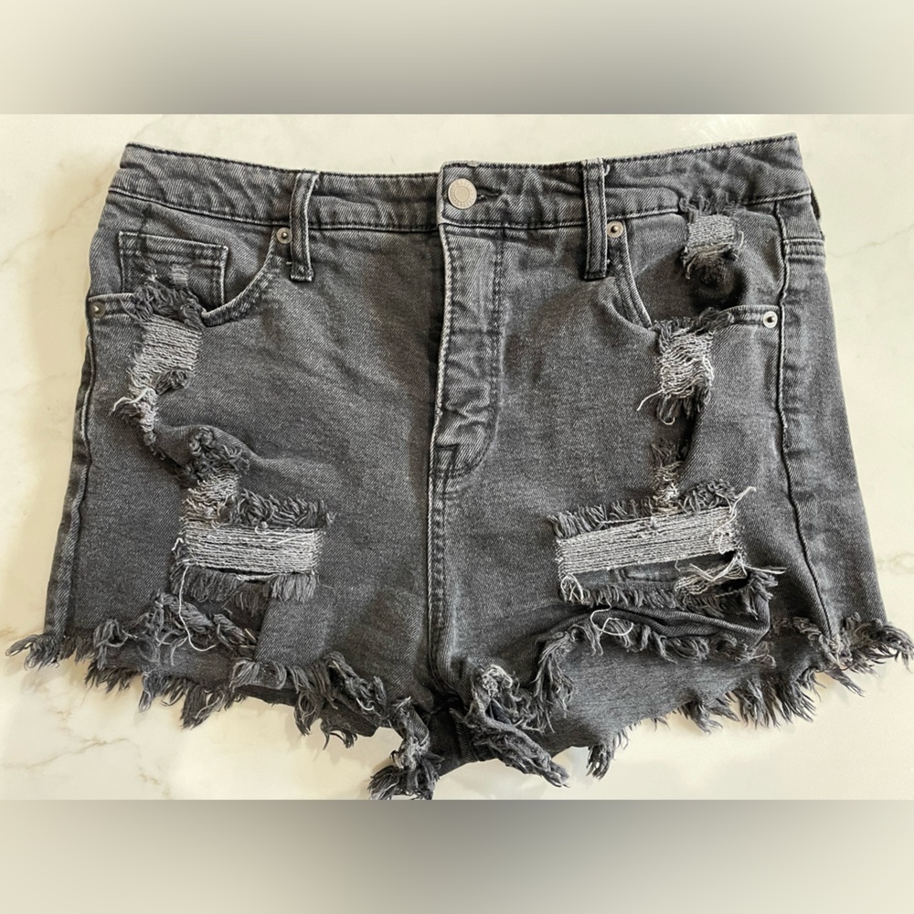 Mossimo black high waisted women’s jean shorts- size 12